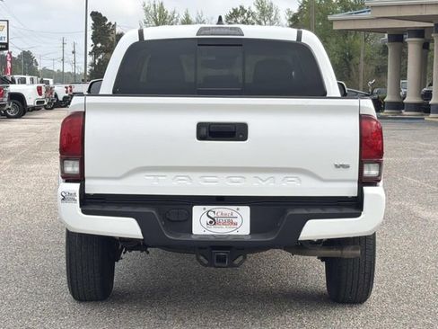 Used 2023 Toyota Tacoma SR5 w/ Technology Package RWD image 6
