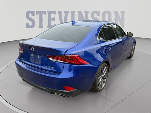 Used 2019 Lexus IS 300 F Sport w/ F Sport Package AWD/4WD image 5