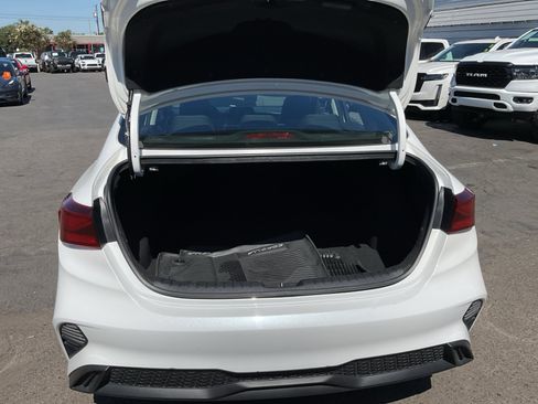 Used 2024 Kia Forte LXS FWD image 23