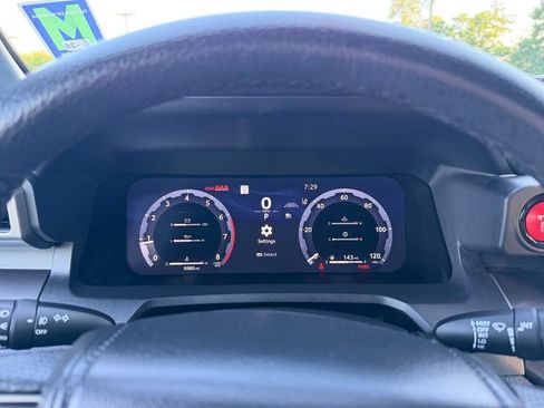 Certified 2025 Toyota Tacoma TRD Off-Road AWD/4WD image 24