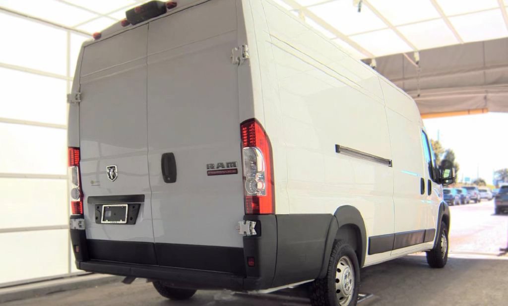 Used 2022 RAM ProMaster 3500 w/ Driver Convenience Group FWD image 3