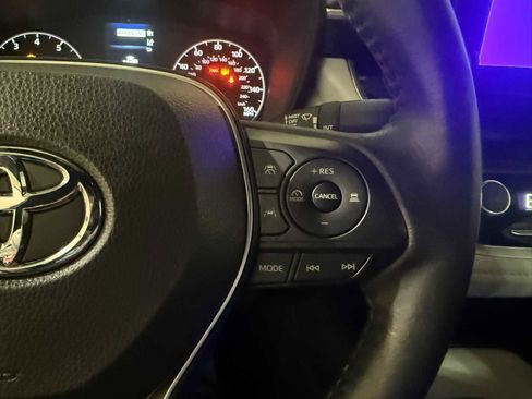 Certified 2023 Toyota Corolla SE image 30