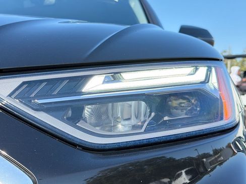 Used 2023 Audi Q5 2.0T Premium Plus image 9