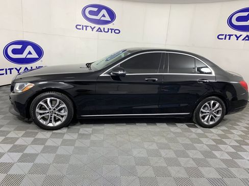 Used 2017 Mercedes-Benz C 300 Sedan image 6