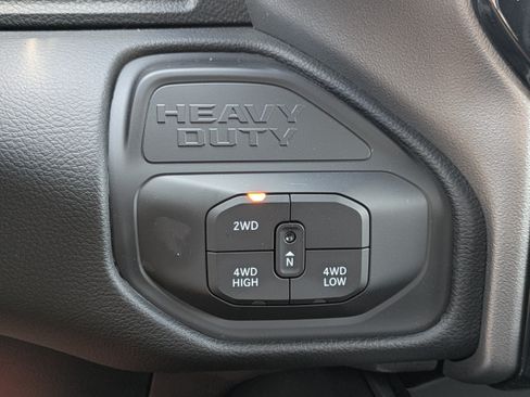 New 2026 RAM 3500 Big Horn AWD/4WD image 25