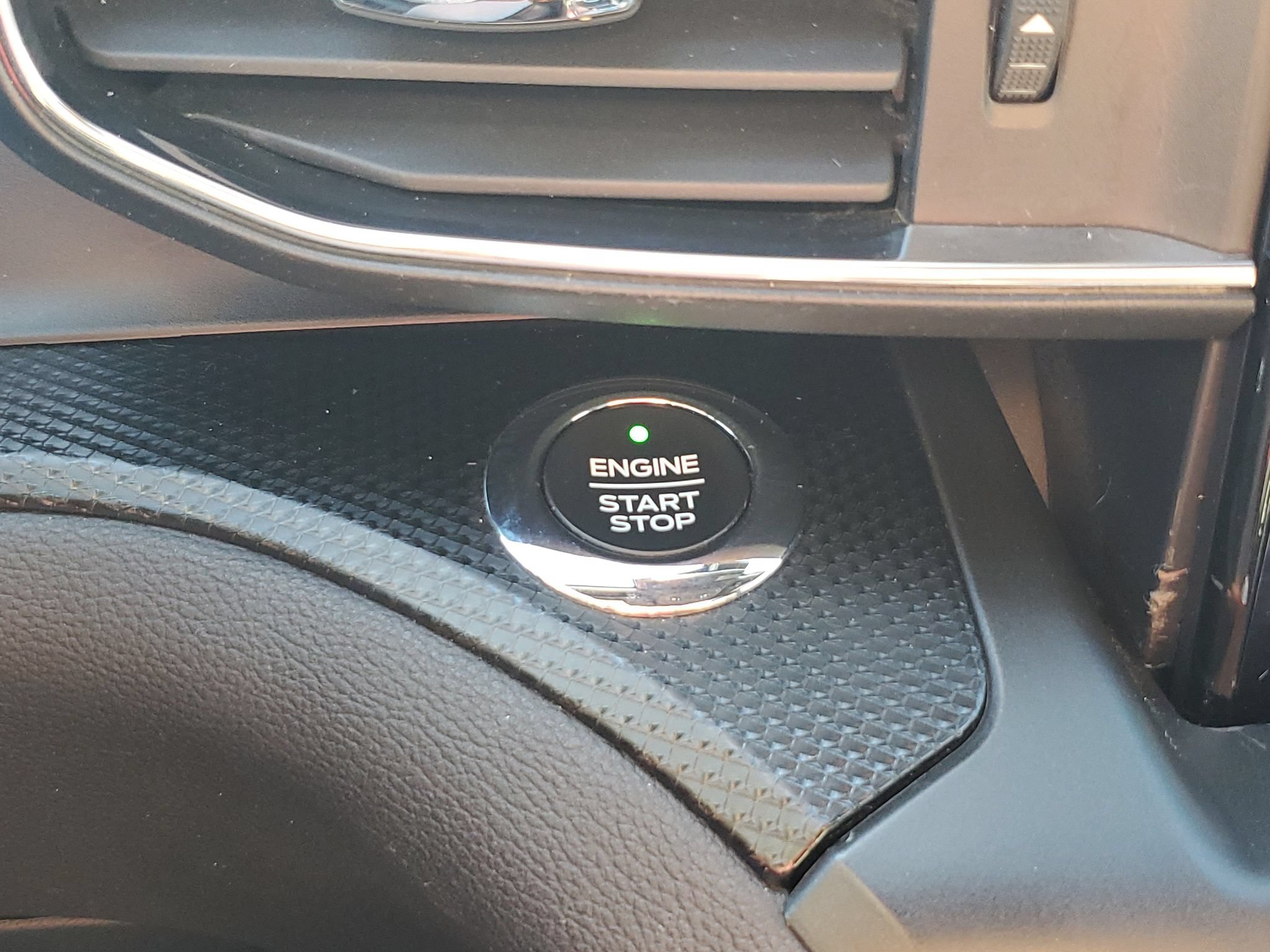 Used 2020 Ford Explorer ST w/ Premium Technology Package AWD/4WD image 26