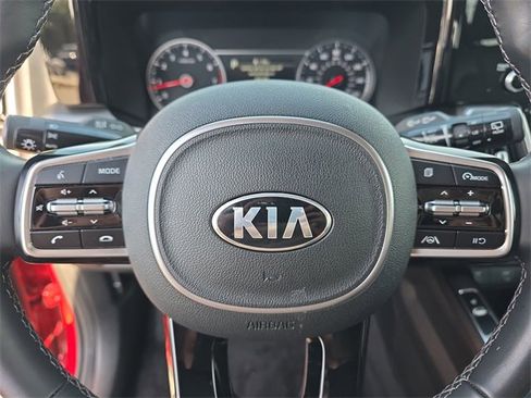 Certified 2021 Kia Sorento S image 33
