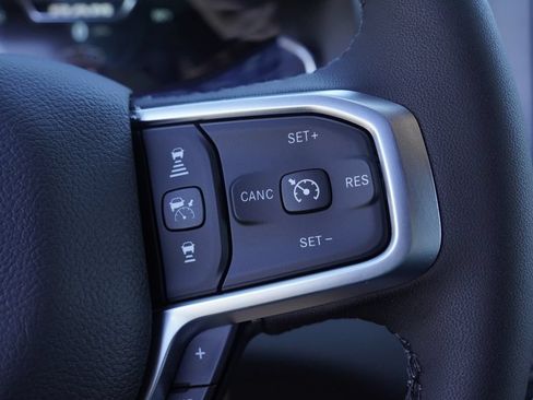 New 2026 RAM 1500 4x4 Crew Cab image 18