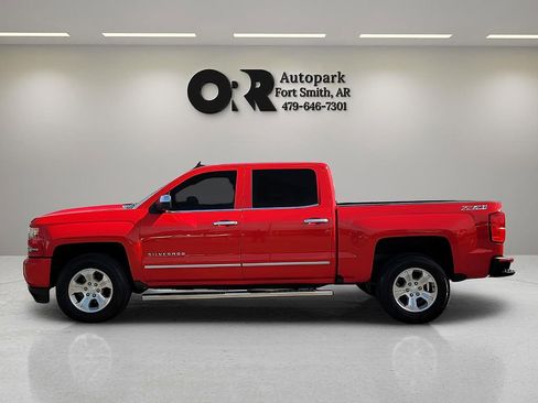 Used 2017 Chevrolet Silverado 1500 LTZ Z71 w/ LTZ Plus Package image 3