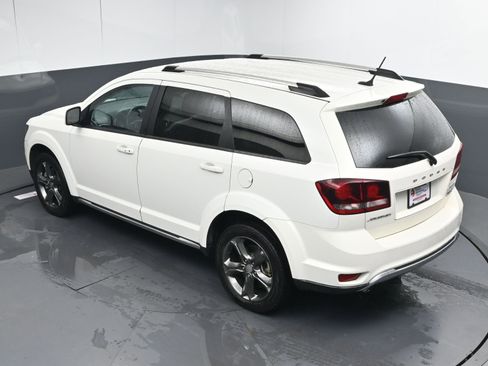 Used 2015 Dodge Journey Crossroad w/ Flexible Seating Group image 36