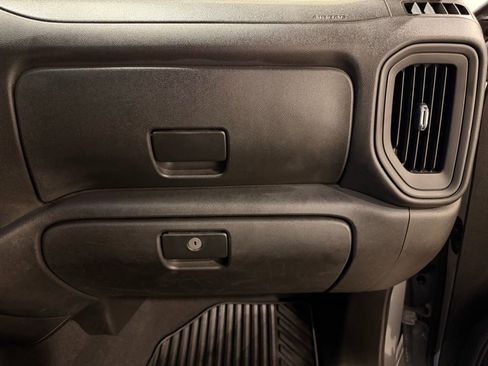 Used 2024 Chevrolet Silverado 1500 Custom image 27