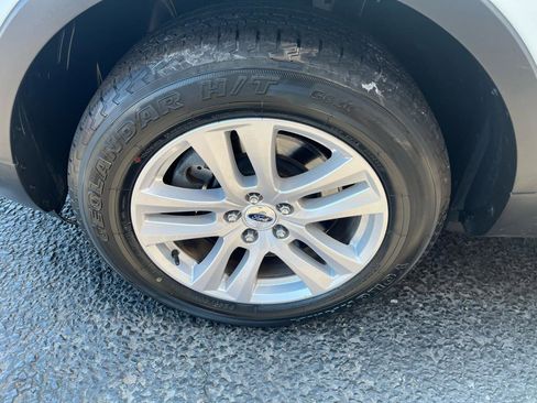 Used 2018 Ford Explorer XLT w/ Equipment Group 201A image 14