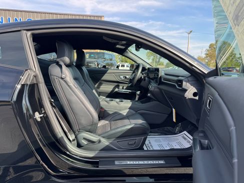 New 2025 Ford Mustang GT Premium image 34