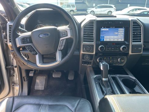 Used 2016 Ford F150 Platinum w/ Equipment Group 701A Luxury image 37