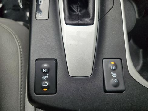 Used 2017 Acura RDX FWD w/ Technology Package image 32