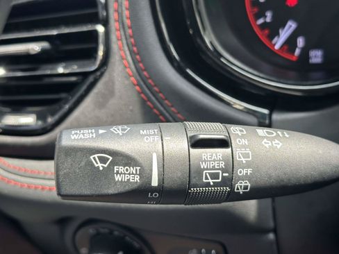 Used 2023 Dodge Durango GT AWD/4WD image 35