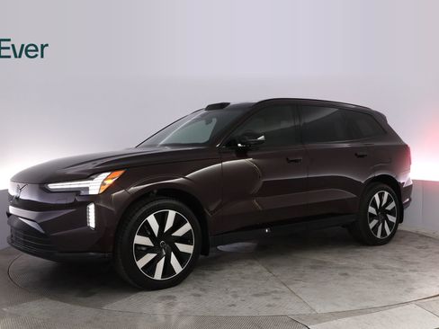Used 2025 Volvo EX90 Plus AWD/4WD image 18