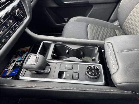 Certified 2025 Nissan Pathfinder SV w/ Black Appearance Package image 19