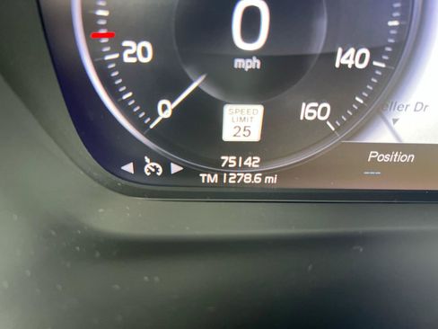 Used 2020 Volvo XC40 T5 Inscription w/ Protection Package AWD/4WD image 22