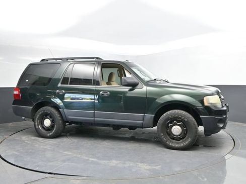 Used 2016 Ford Expedition XL AWD/4WD image 3