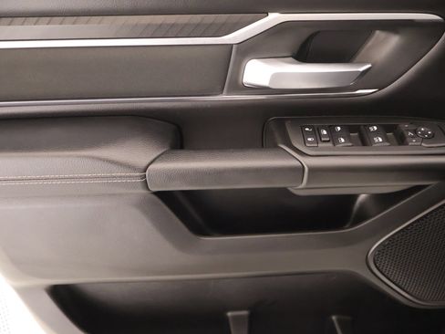 Used 2025 RAM 1500 Big Horn AWD/4WD image 16