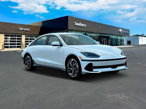 New 2024 Hyundai Ioniq 6 SEL AWD/4WD image 12