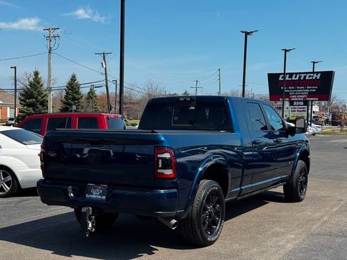 Used 2024 RAM 3500 Limited AWD/4WD image 5