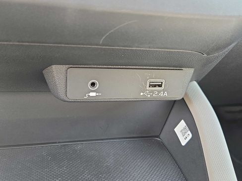 Certified 2026 Subaru Forester AWD/4WD image 24