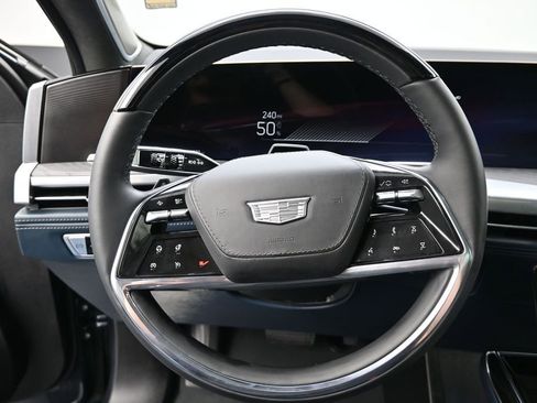 Certified 2026 Cadillac Escalade IQ Sport 2 AWD/4WD image 11