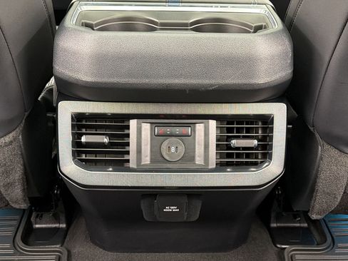 Used 2025 Ford F450 Platinum w/ Camper Package image 43