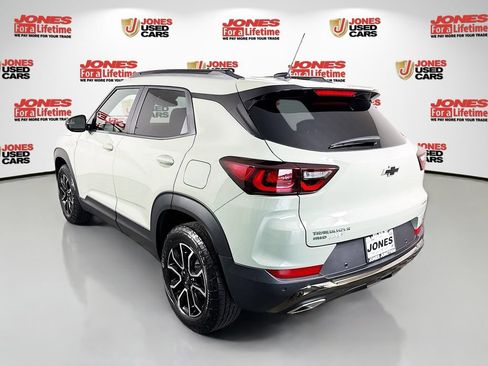 Used 2026 Chevrolet TrailBlazer ACTIV w/ Convenience Package AWD/4WD image 2