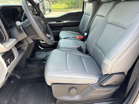 New 2026 Ford F450 XL w/ XL Chrome Package image 9