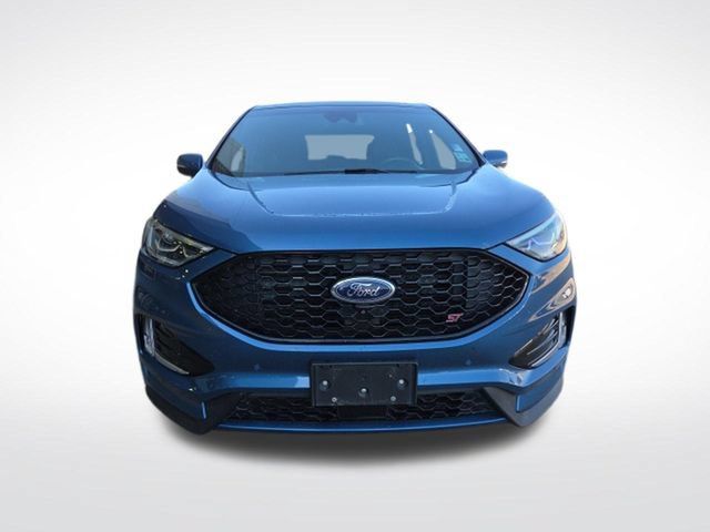 Used 2019 Ford Edge ST w/ Equipment Group 401A AWD/4WD image 2
