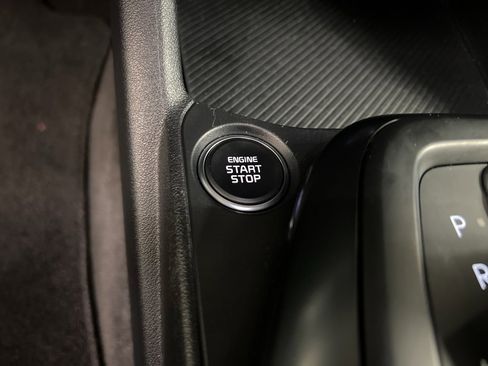 Used 2025 Kia K4 LXS image 18