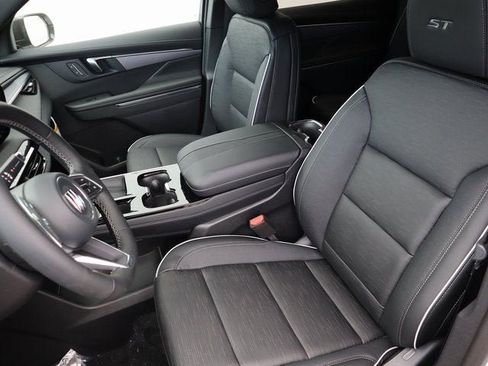 New 2026 Buick Enclave Sport Touring w/ Power Package FWD image 28