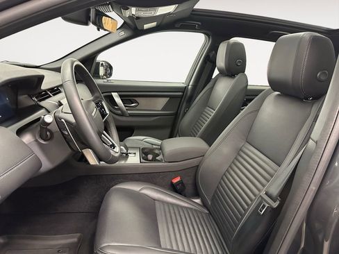 Used 2025 Land Rover Discovery Sport Dynamic SE image 14