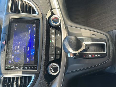 Used 2015 Honda CR-V EX image 11
