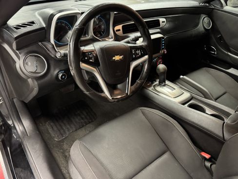 Used 2013 Chevrolet Camaro LT image 9