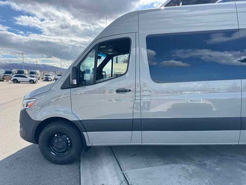 New 2025 Mercedes-Benz Sprinter 2500 image 2