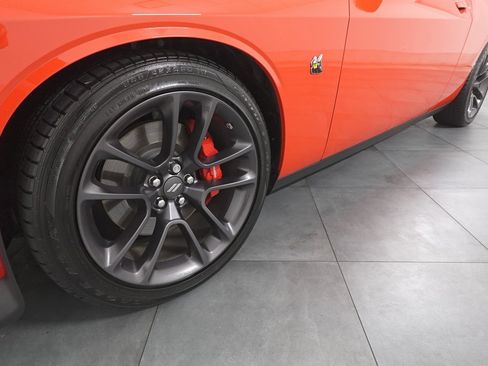Used 2022 Dodge Challenger R/T Scat Pack w/ Shaker Package image 26