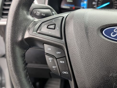 Used 2022 Ford Edge SEL w/ Convenience Package image 19