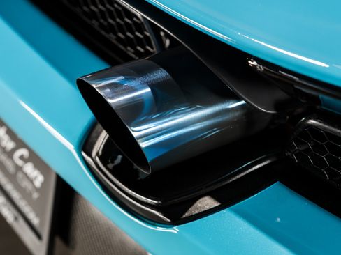 Used 2018 McLaren 720S RWD image 30