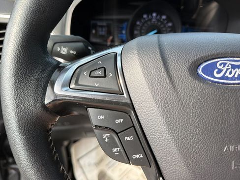 Used 2024 Ford Edge Titanium AWD/4WD image 25