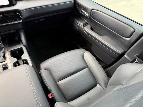 Used 2025 Toyota Land Cruiser w/ Premium Package image 28