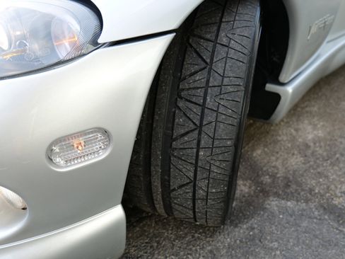 Used 1999 Dodge Viper GTS image 86