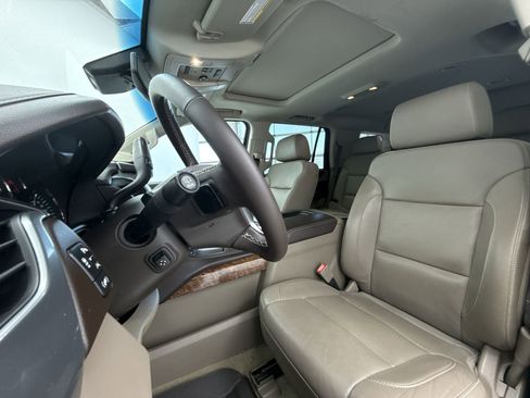 Used 2017 Chevrolet Tahoe Premier image 10