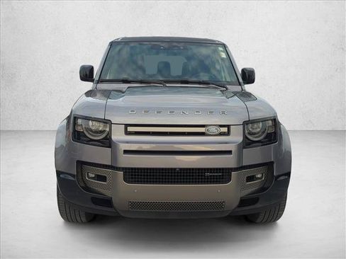 Used 2023 Land Rover Defender 110 X-Dynamic SE AWD/4WD image 2