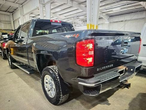 Used 2017 Chevrolet Silverado 2500 LTZ AWD/4WD image 2