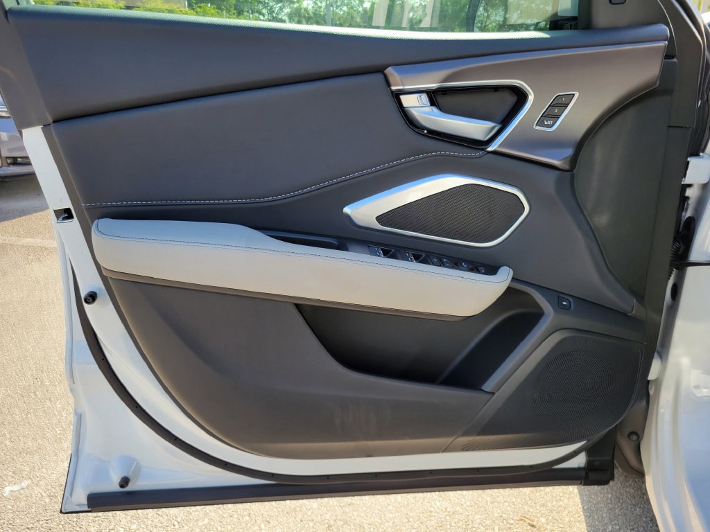 New 2026 Acura RDX SH-AWD image 11