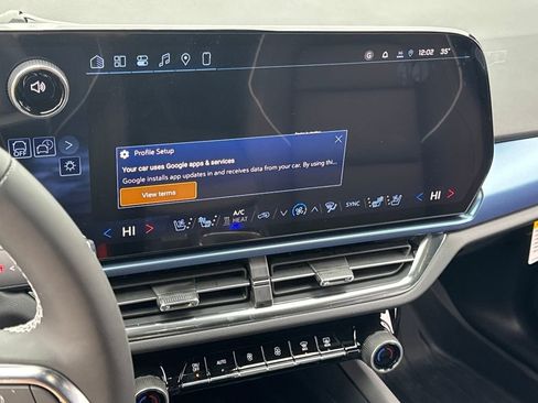 New 2026 Chevrolet Equinox EV LT image 21